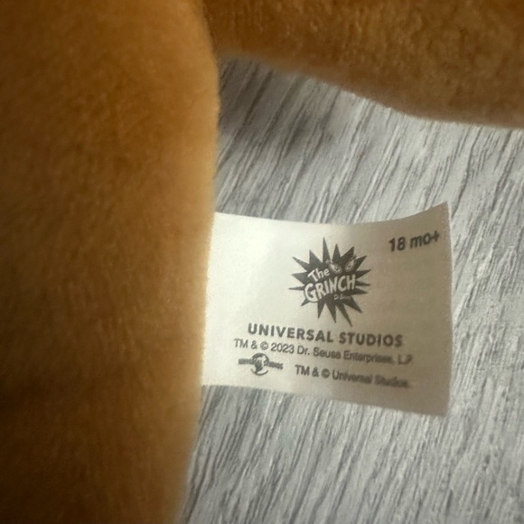 Universal Studios Dr Seuss Grinch Max Dog Plush Stuffed Toy 9” Christmas NWOT - Picture 3 of 4